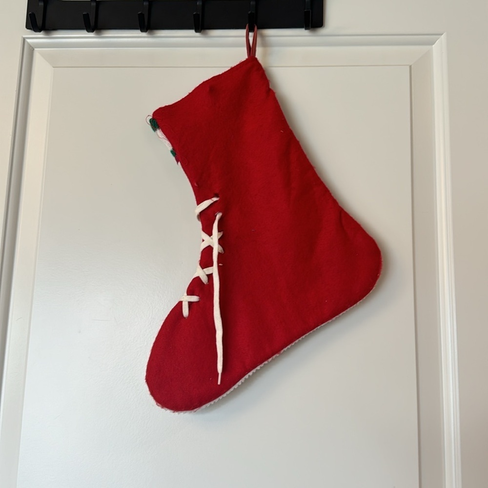 vintage basketball high top shoe christmas stocking with shoe lace green sock - Picture 2 of 9